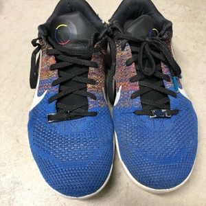 Kobe XI Elite Pro Low Top Basketball Sneakers